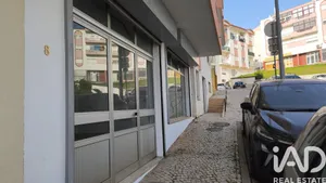 Loja / Estabelecimento Comercial em Cadaval e Pêro Moniz
