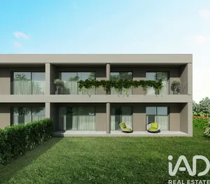 Apartamento T2 em Manhente