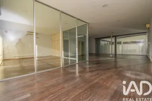 Shop/Premises commercial at Marinha Grande