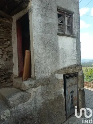 Lodge at Barcos e Santa Leocádia