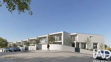 Casa/Moradia  em Fânzeres e São Pedro da Cova