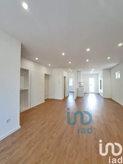 Fotografia 1 de Apartamento 2 quartos de 119 m² em Cedofeita, Santo Ildefonso, Sé, Miragaia, São Nicolau e Vitória