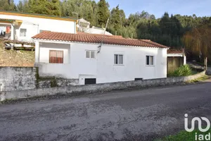 Maison de village  à Vila Nova