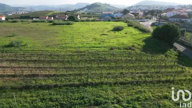 Land  in Freiria