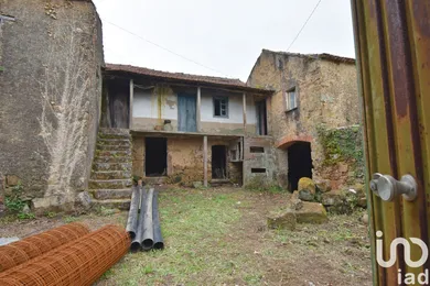 Maison de village  à Vila Nova