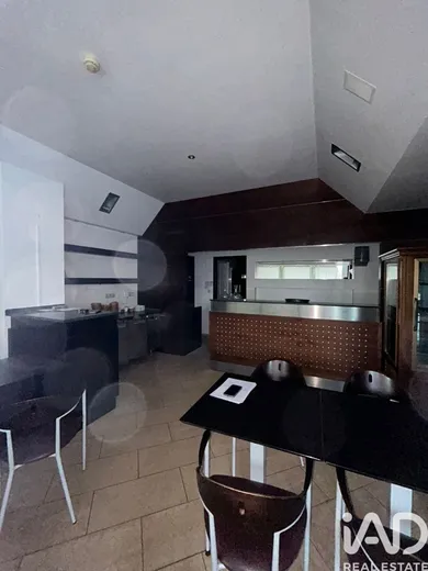 Loja / Estabelecimento Comercial em Alijó