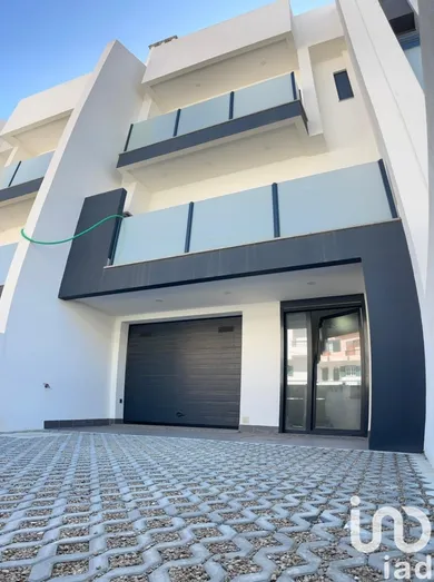 Maison  à Corroios