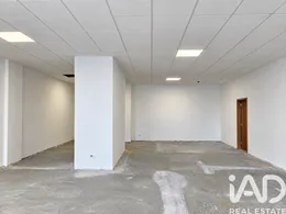Shop/Premises commercial in Cedofeita, Santo Ildefonso, Sé, Miragaia, São Nicolau e Vitória