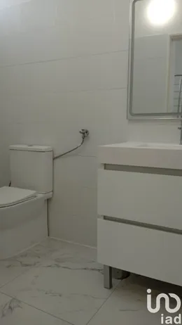 Shop/Premises commercial in Alto do Seixalinho, Santo André e Verderena