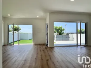 Apartamento T3 em Turcifal