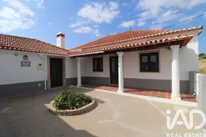 House in Carvoeira e Carmões