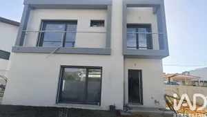 Maison  à Charneca De Caparica E Sobreda