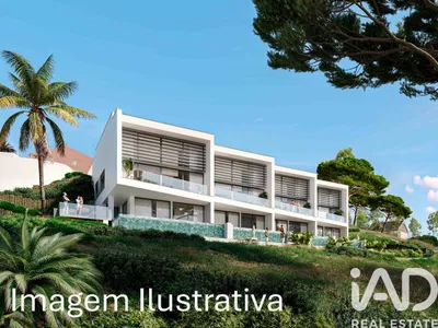 Fotografia 1 de Casa/Moradia 3 quartos de 171 m² em Carvoeira