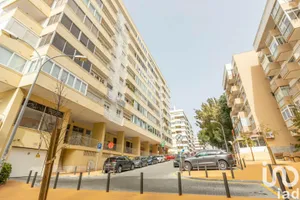 Apartment T2 at Oeiras e São Julião da Barra, Paço de Arcos e Caxias