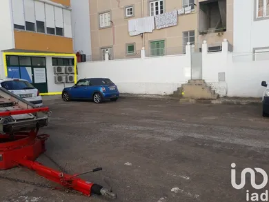 Land  in Sé e São Lourenço