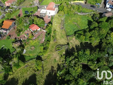 Land in Santo António
