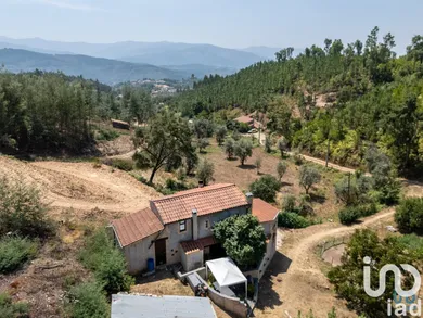House at Côja e Barril de Alva