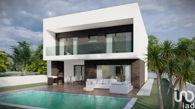 House  in Fernão Ferro