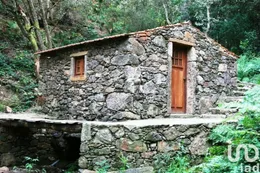 Farm in Covas