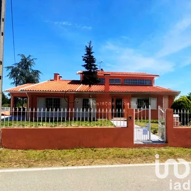 Maison à São lourenço do bairro