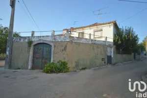 Village house at Podentes