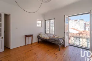 Apartamento T1 em Santa Maria Maior