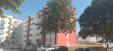 Apartamento T4 em Carregado e Cadafais