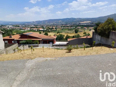 Fotografia 3 de Terreno de 814 m² em Santa Maria Maior