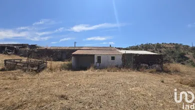 House in Ameixial