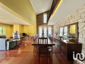 House at Vouzela e Paços de Vilharigues