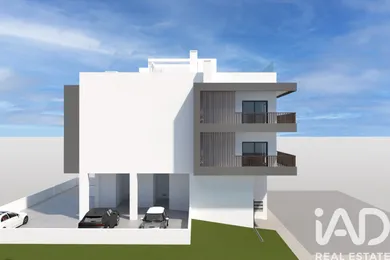 Apartamento T3 em Mexilhoeira Grande