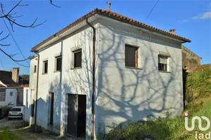 House at São Miguel, Santa Eufémia e Rabaçal
