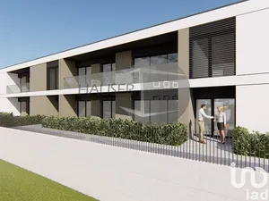 Apartamento T2 em Galegos (Santa Maria)