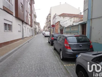 Moradia em banda  em Póvoa de Varzim, Beiriz e Argivai
