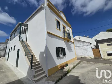 Casa tradicional em Cadaval e Pêro Moniz
