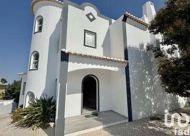 Maison à São Gonçalo De Lagos