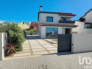 House  in Ribamar