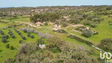 Ferme à Aldeia Velha