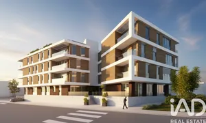 Apartamento T3 em Atouguia da Baleia
