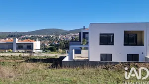 Casa/Moradia em Porto de Mós - São João Baptista e São Pedro