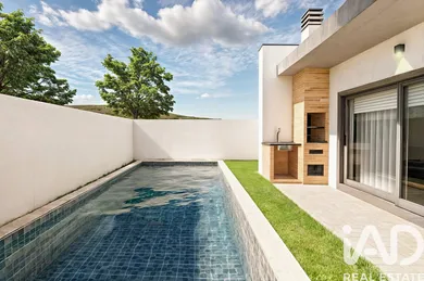 House  in Fernão Ferro