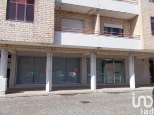 Loja / Estabelecimento Comercial  em Cortegaça