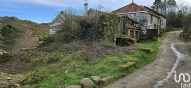 Casa de campo  em Castro Laboreiro e Lamas de Mouro