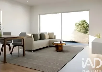 Apartamento T3 em Atouguia da Baleia