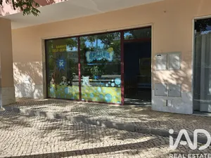Shop/Premises commercial in Loulé (São Clemente)