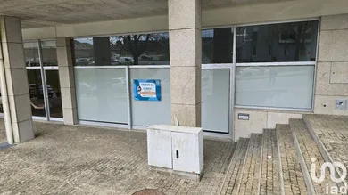 Shop/Premises commercial at Vila meã