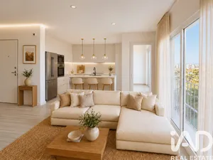 Apartamento T2 em Corroios