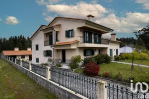 Park home  at Recardães e Espinhel