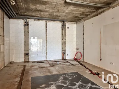 Fotografia 3 de Prédio de 177 m² em Azoia de Cima e Tremês