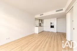 Apartamento T1 em Alvalade
